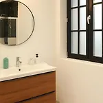 La Maison Aux Fleurs By La Boite En * Courteuil