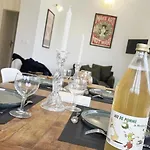 Holiday home La Maison Aux Fleurs By La Boite En Courteuil