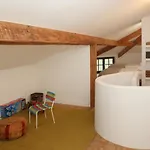 Holiday home La Maison Aux Fleurs By La Boite En *