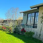 La Maison Aux Fleurs By La Boite En * Courteuil