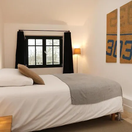 La Maison Aux Fleurs By La Boite En * Courteuil