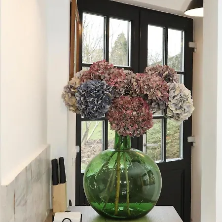 La Maison Aux Fleurs By La Boite En بيت للعطل