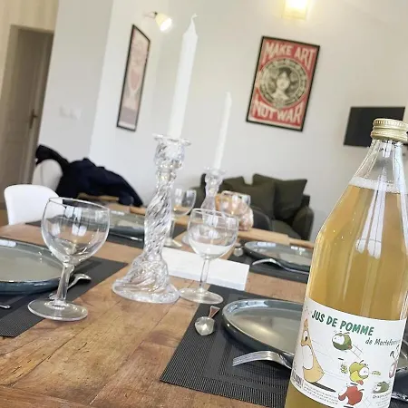 بيت للعطل La Maison Aux Fleurs By La Boite En Courteuil