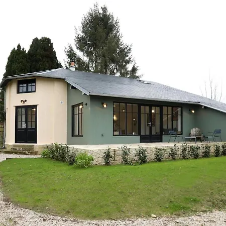 La Maison Aux Fleurs By La Boite En * Courteuil