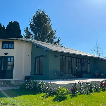 بيت للعطل La Maison Aux Fleurs By La Boite En Courteuil