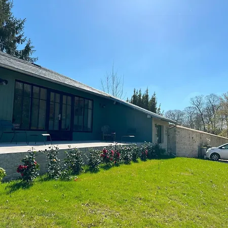La Maison Aux Fleurs By La Boite En *